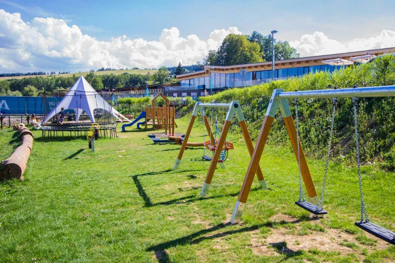 Mobilny Dom V Kempe Marina Liptov Bešeňová Exteriér fotografie
